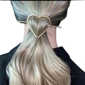 Golden Heart Design Hairpin Set